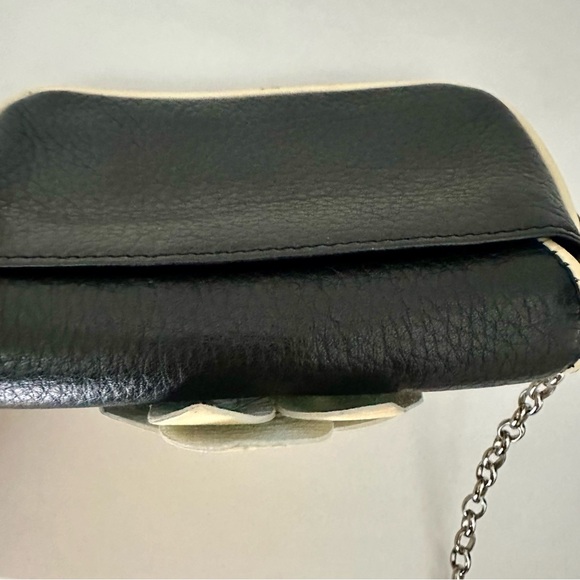 Vintage Brighton Leather Mini Stitched Flower Adjustable Crossbody Purse - Picture 14 of 16